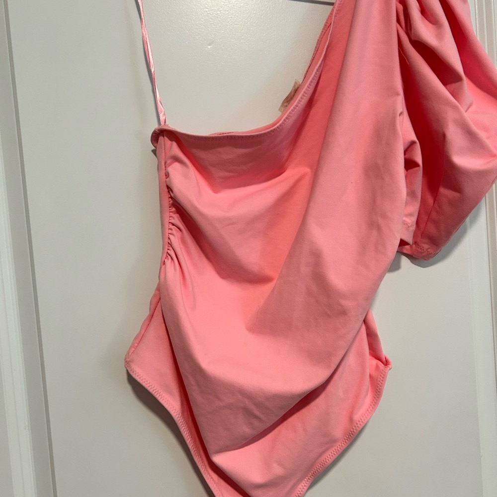 Pink Free people’s top